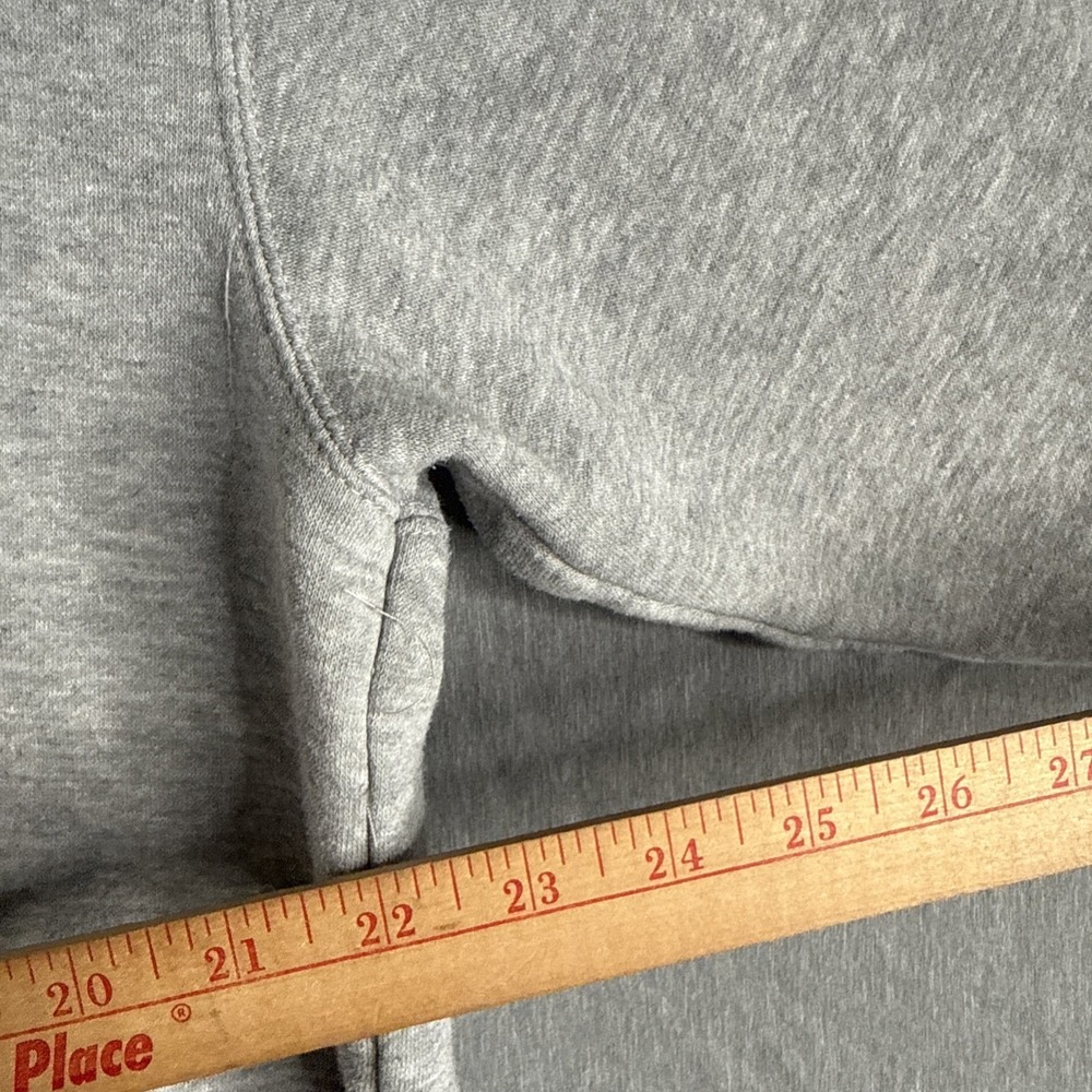 Buc-ee's Hoodie Men's Gray Large Pullover Fleece Logo Sweatshirt Adult Unisex - Picture 3 of 5